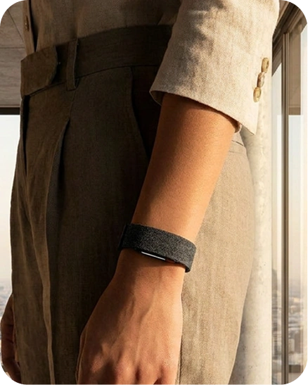 Hume Band worn on the wrist with everyday clothing